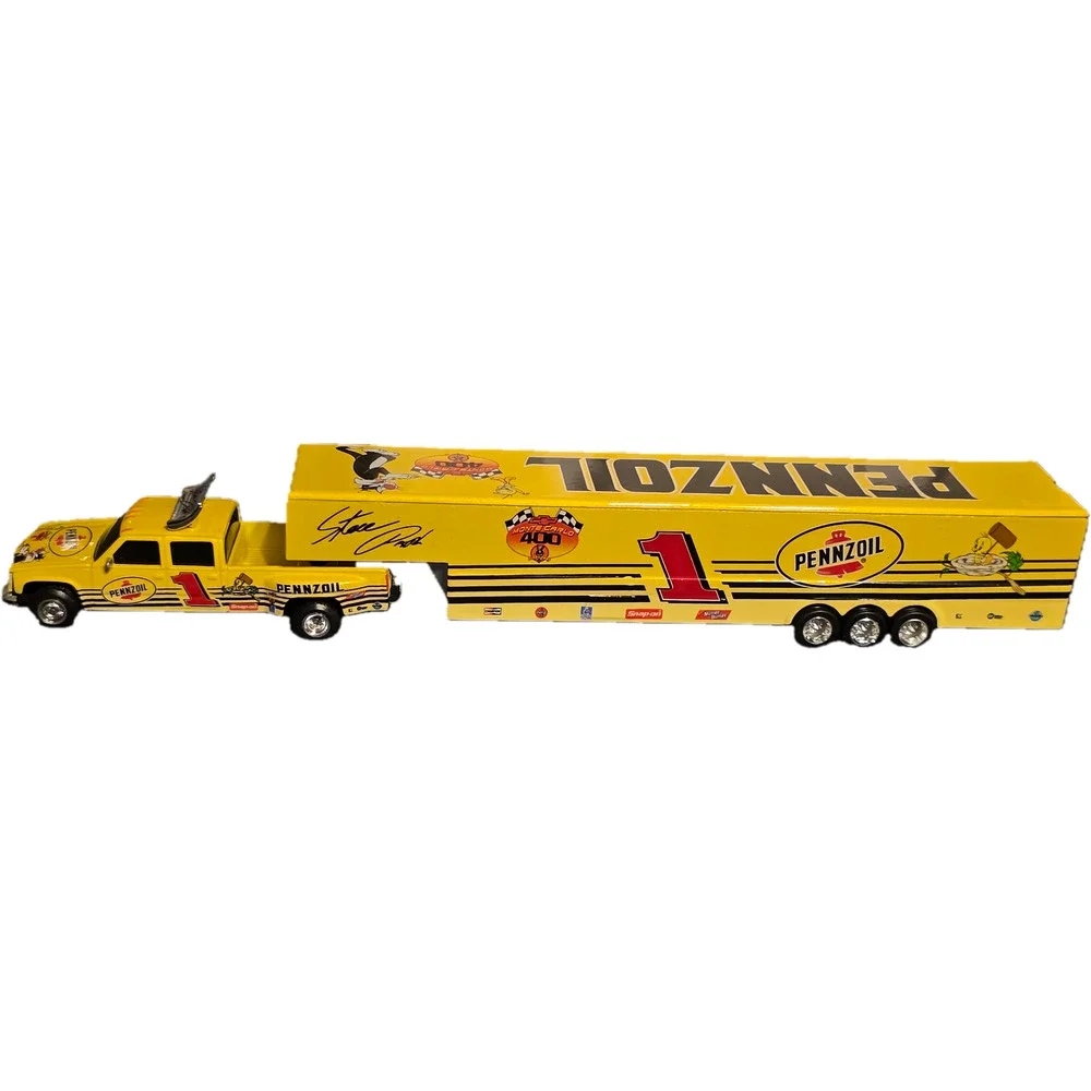 Steve Park #1 Pennzoil Looney Tunes 2001 Dually Trailer 1:64 Signed Action